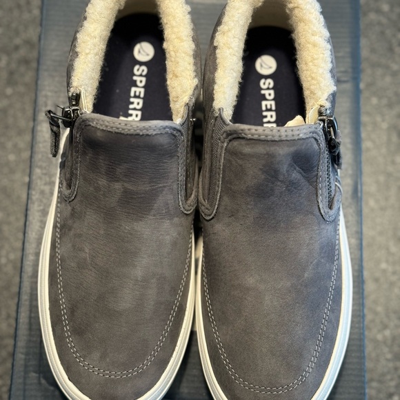 Sperry Crest Side Zip Cozy Sneaker, Size 7.5 - Picture 2 of 9